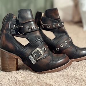 Freebird Sonoma Ankle Boots